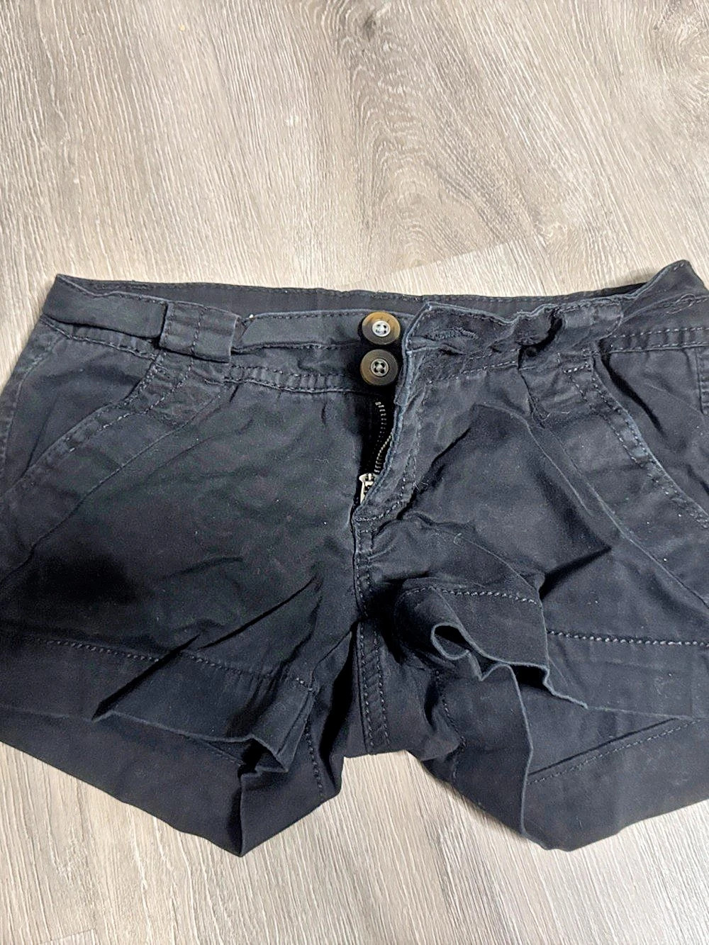 BKE Women's Black Cargo Shorts